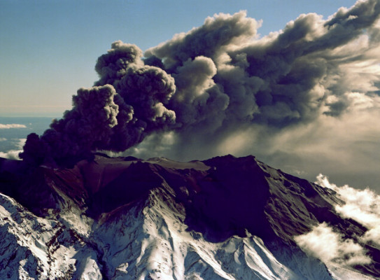 Mount Ruapehu Eruption June 1996